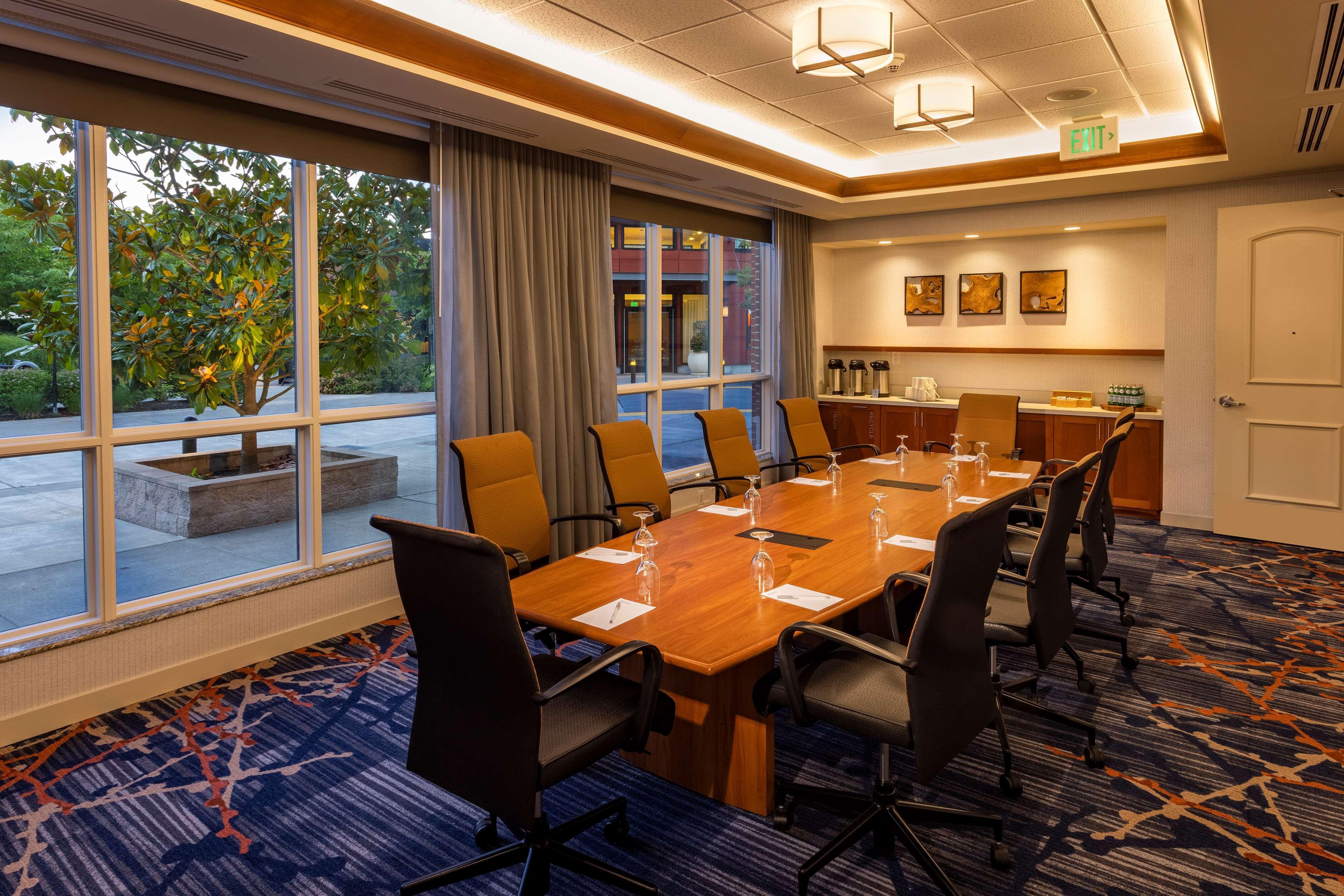 Hilton Garden Inn Seattle/Issaquah Εξωτερικό φωτογραφία